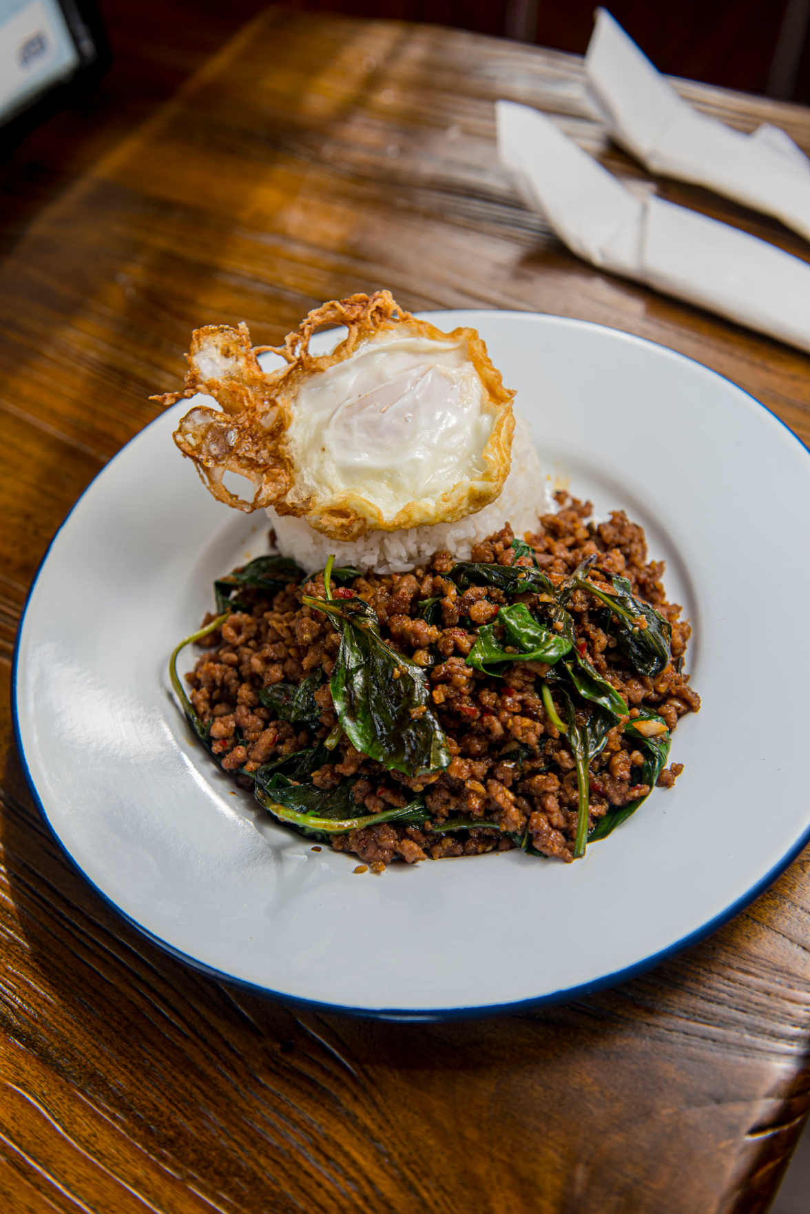 Where the Chefs Eat, Global Edition: Deg Thai Street Food